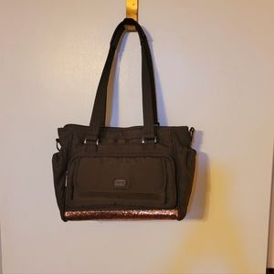 LUG Promanade & Splits wallet. Great condition. Brown & go perfectly together!